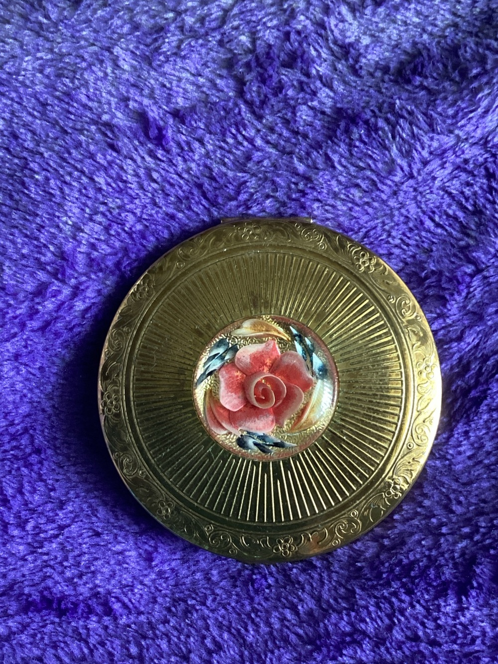 Melissa Gold Compact Mirror with Pink Rose Enamel